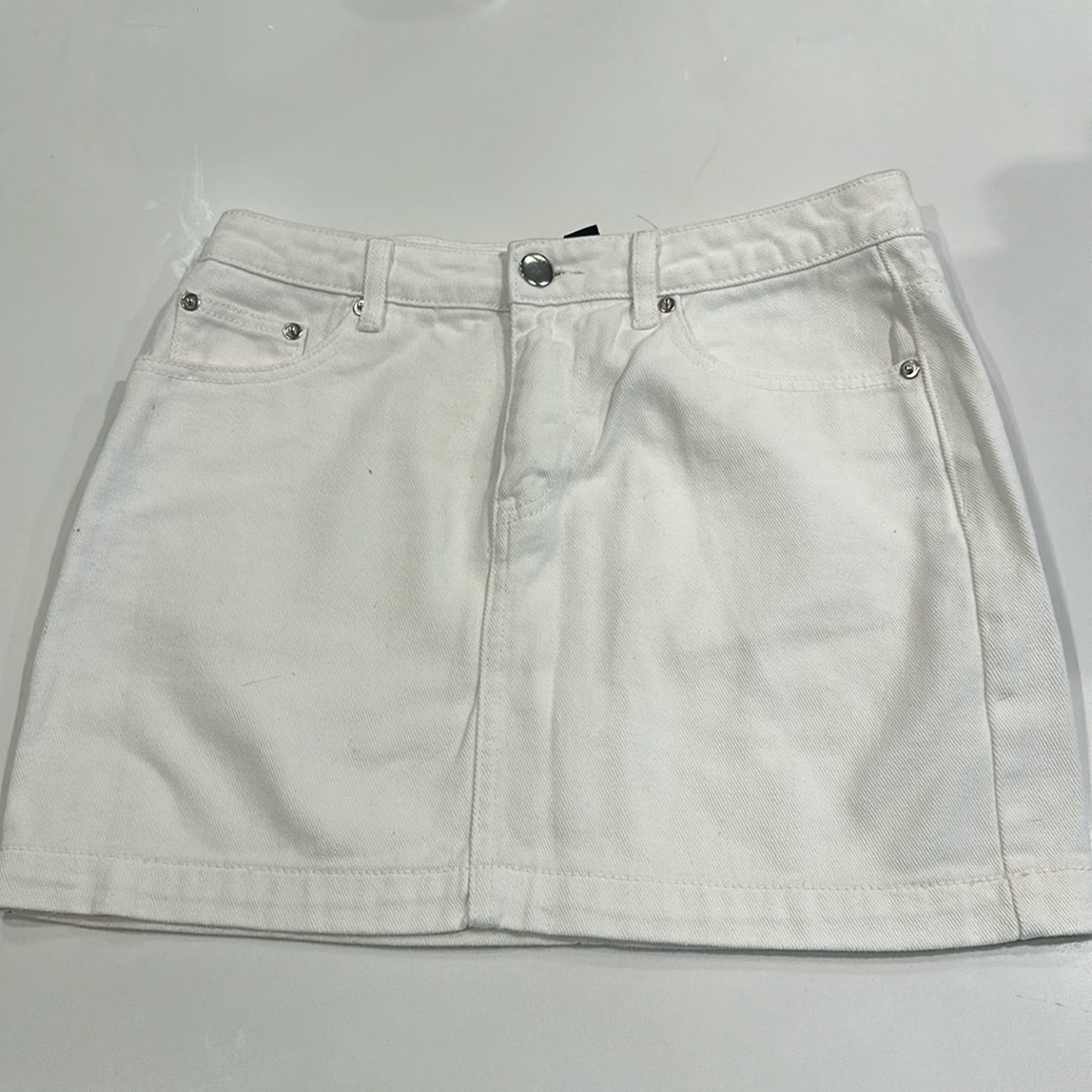 Forever 21 White Jean Skirt